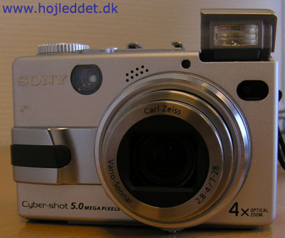 Sony DSC-V1 (taget med mit Olympus C-5060WZ).